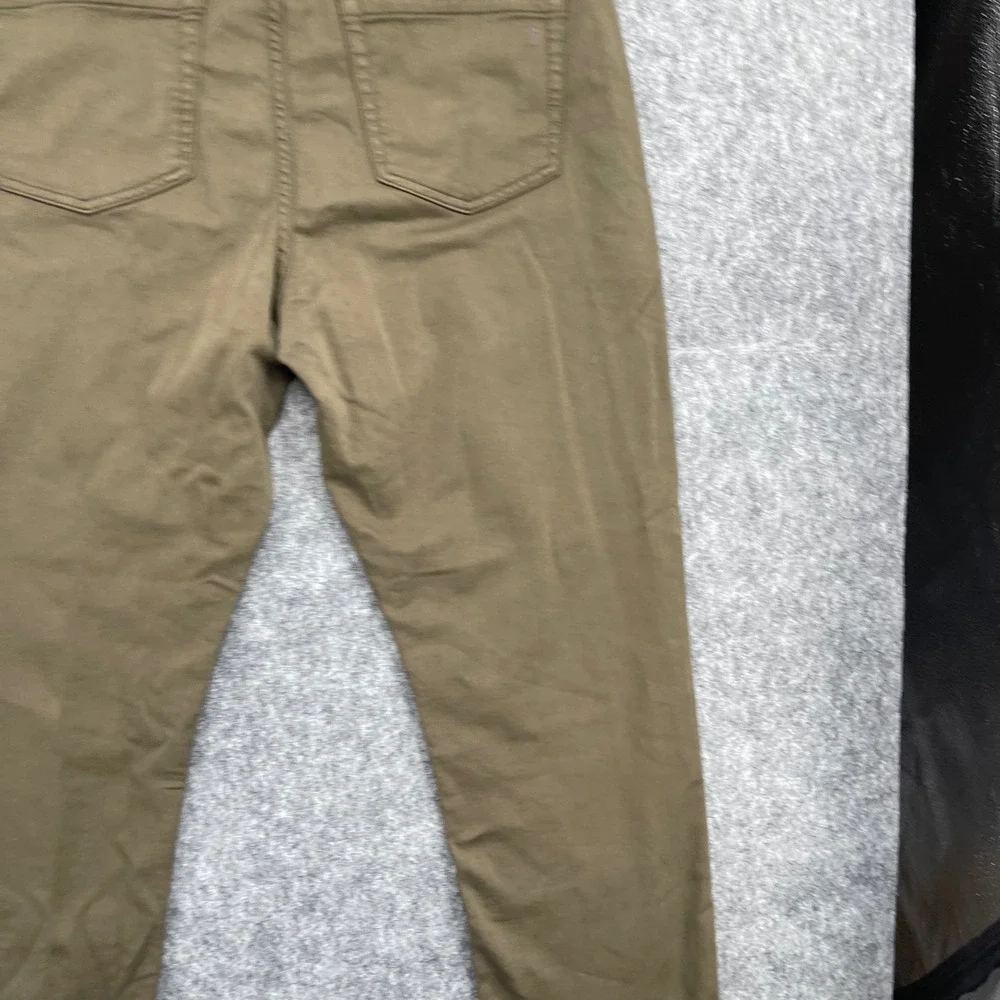 TPJ Pants Mens 38X32 Athletic Fit Leg Stretch Olive Green